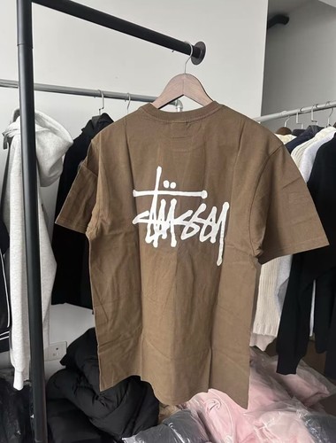 Stussy brown short sleeve - sleeve, size